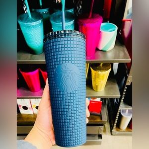 JUST RELEASED STARBUCKS 2023 New Year Blue Soft Touch Grid Venti Tumbler